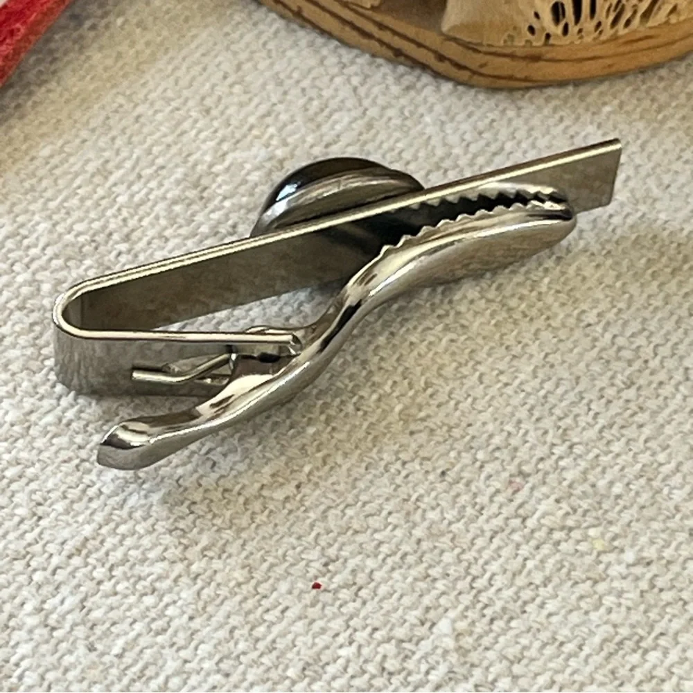 Silver Tie Clip with Tiger Eye Stone
